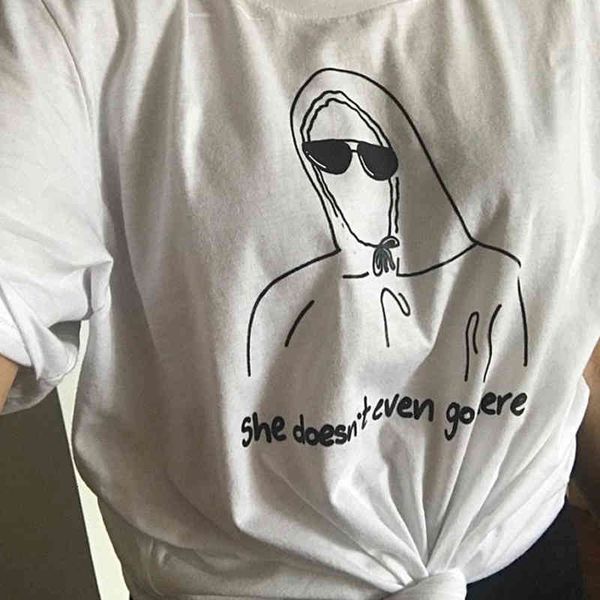 

women's t-shirt graphic shirt she even being here, girl's t-shirt, birthday present, woman's t-shirt plus size 3xl 2etm, White