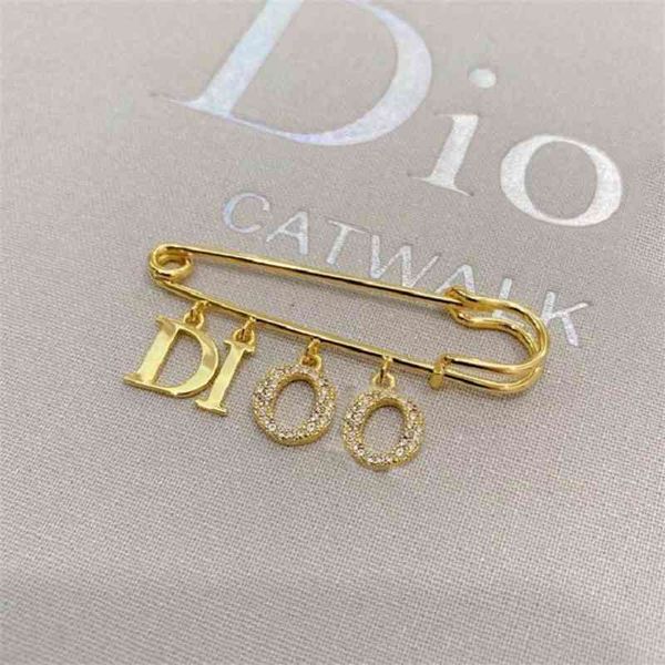 

special offer 75% off outlet online brooch 2021 new letter autumn and pin female jewelry net red, Silver