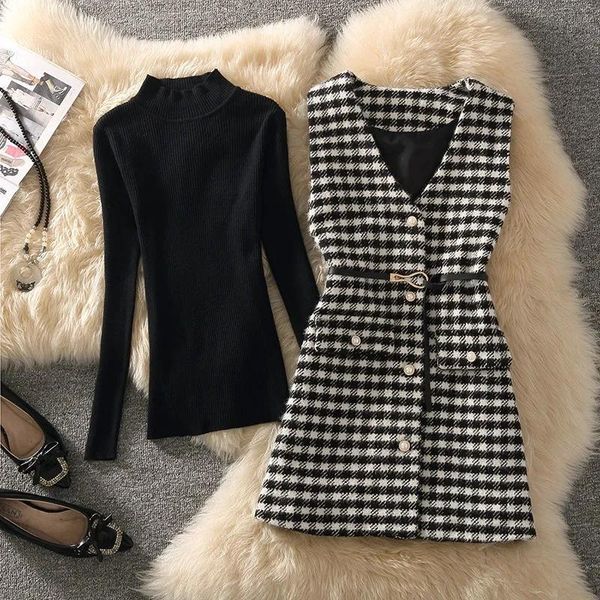 

women's vests houndstooth tweed vest two piece set women outfit 2021 korean slim turtleneck sweater and vintage plaid waistcoat elegant, Black;white