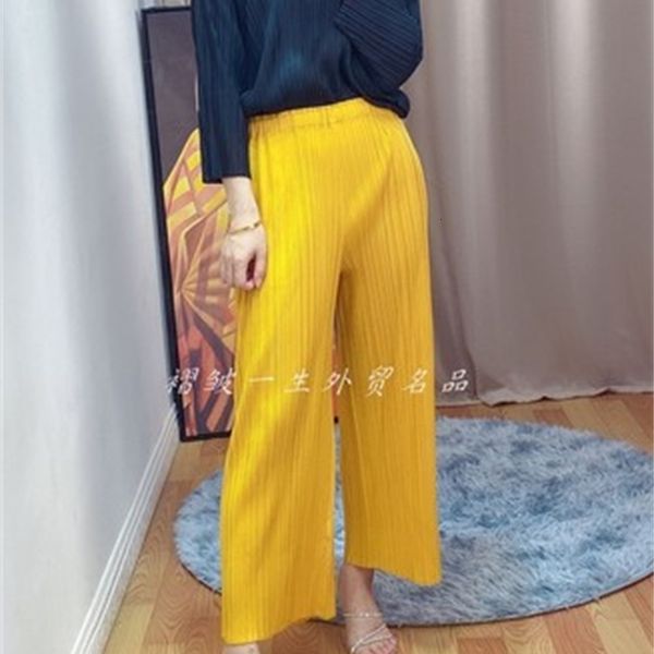 

dresses pleated series fashion all-match straight solid color pants, White