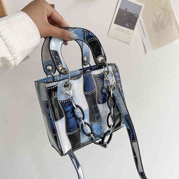 

new handbag women's hand-held pop personality trend ins princess of diana bag fashion square bag
