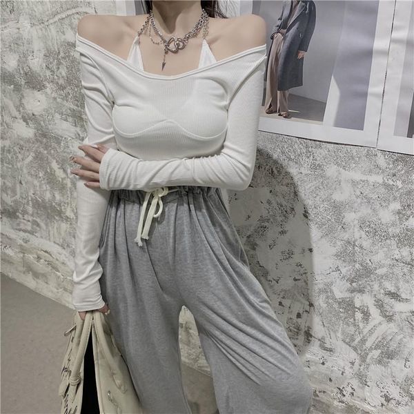 

women's t-shirt autumn / winter 2021, neck hanging long sleeve t-shirt, chain off shoulder slim fit solid color bottom top, White