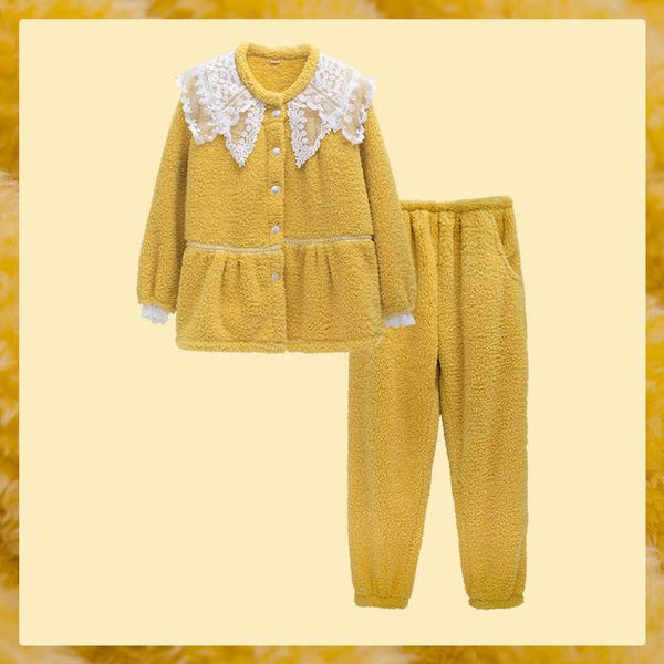 

new flannel autumn and winter pajamas women's long sleeved coral velvet warm and lovely sweet home clothes set 30cz09 nightdress, Black;red