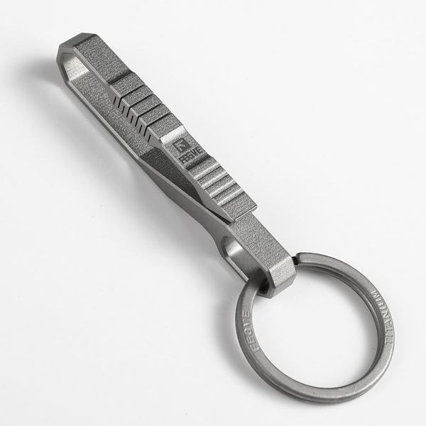 

keychains titanium alloy men's keychain creative waist hangingcar key chain ring handmade car with simple storage pendant, Silver