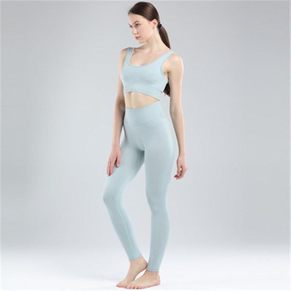 

yoga outfit women's fitness sports wear seamless set long sleeve bra workout 3-piece running