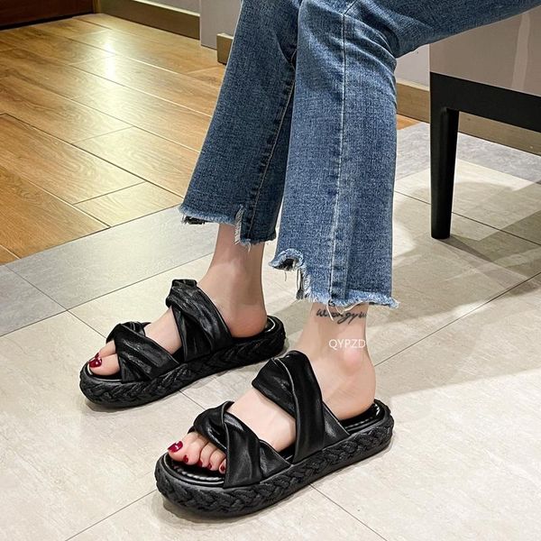 

slippers 2021 designer outdoor women white black leather casual narrow band sandals open toe lady shoes fashion flip flops