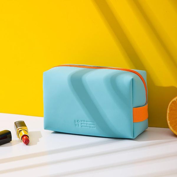 

cosmetic bags & cases 2021 solid color bag pu hand holding storage mini