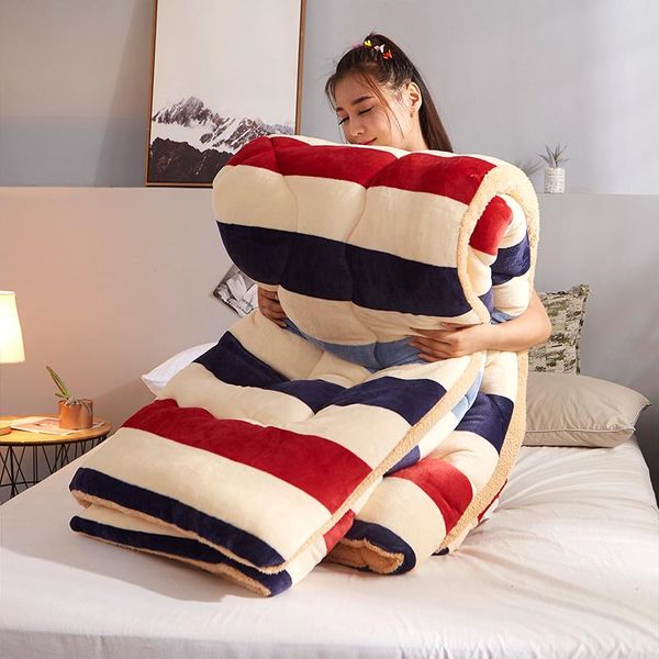 

winter warm wool quilt thick down duvet blanket extra large single plant floral lamb cashmere plus velvet fabric comforters & sets