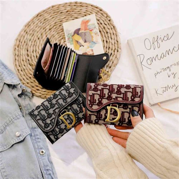 

new fashion women's small wallet short organ multi card pocket, Red;black