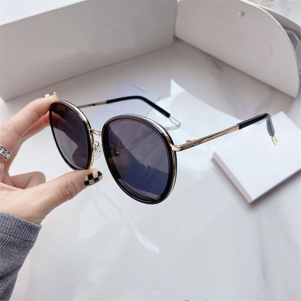 

trendy brand retro style designers sunglasses mens literary style womens glasses tr-90 frame tac hd polarizing lens, White;black