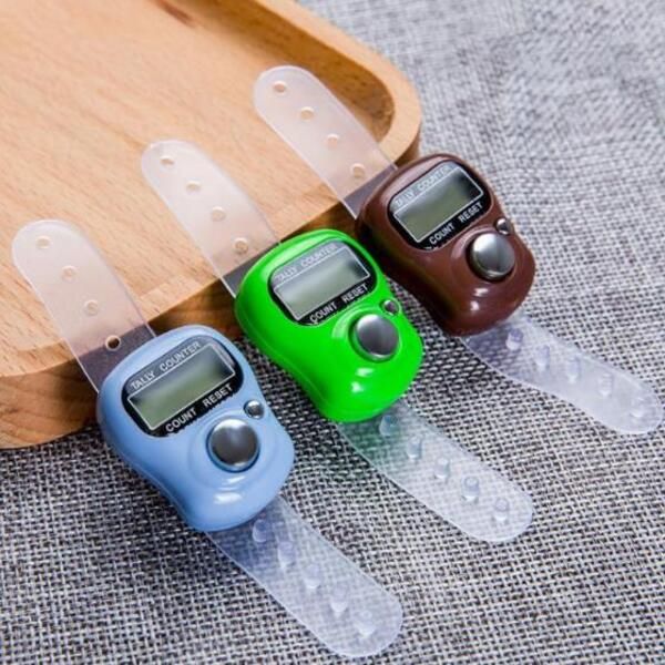 

mini hand hold portable band tally plastic row counter lcd digital screen finger ring electronic head count