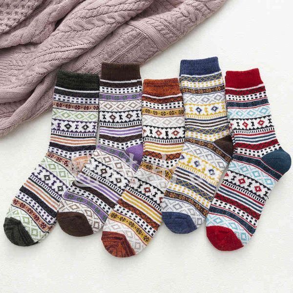 

socks 20 year women's wool medium tube thickened thick needle, Black;white