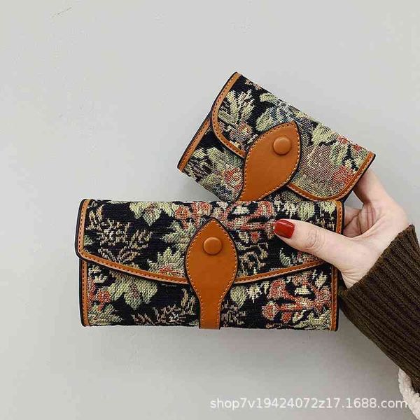 

2022 factory wholesale new women's long wallet, 30% off arc de triomphe clasp, classic old flower card bag, color contrast small zero w, Red;black