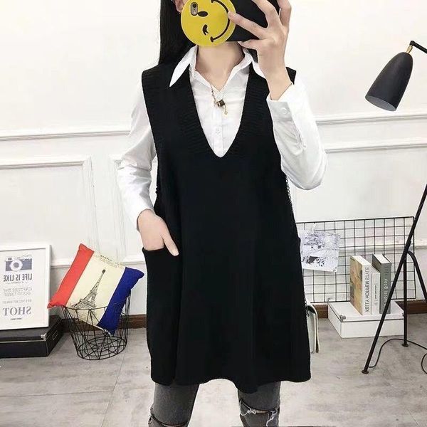 

women's vests loose casual solid color large size 4xl women sleeveless knitted vest spring autumn korean v-neck waistcoat sweater x370, Black;white