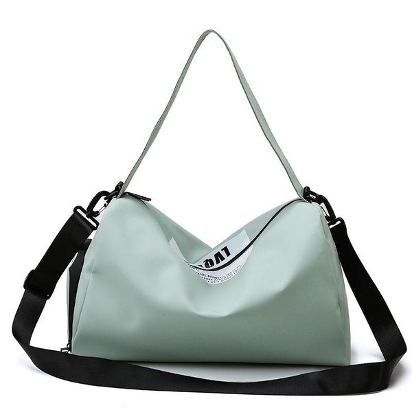 

duffel bags factory wholesale cylinder sports fitness handbags large capacity leisure travel shoe organizer and storage shoulder