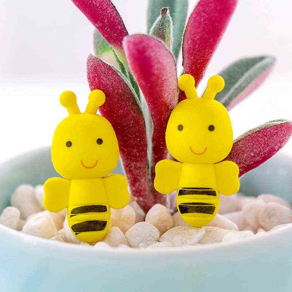 

gosh 5196 cute little bee bee2 eraser student rubber stationery