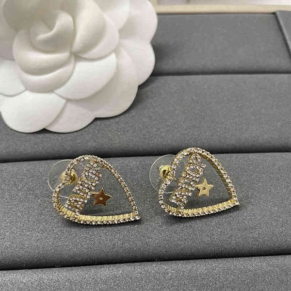 

design jewelry new 925 silver needle size pearl love letter earrings