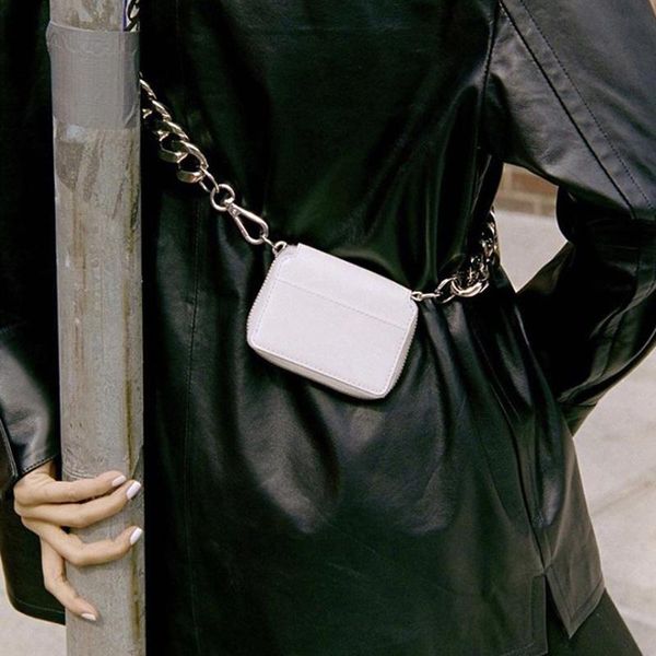 

korean version of the small square bag female thick chain waist messenger coin purse ins super fire chest minipu leather bags