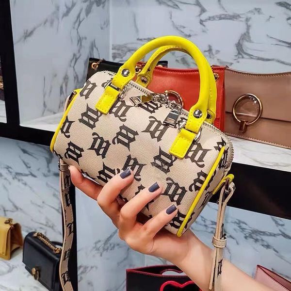 

duffel bags ins printed letters presbyopia classic one-shoulder messenger bag carry fluorescent color handbag fashion all-match