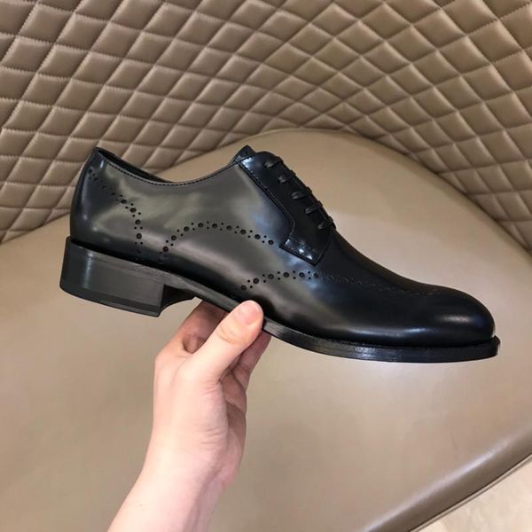 

dress shoes men's business casual shoes, gentleman style, extreme fashion and comfort, Black