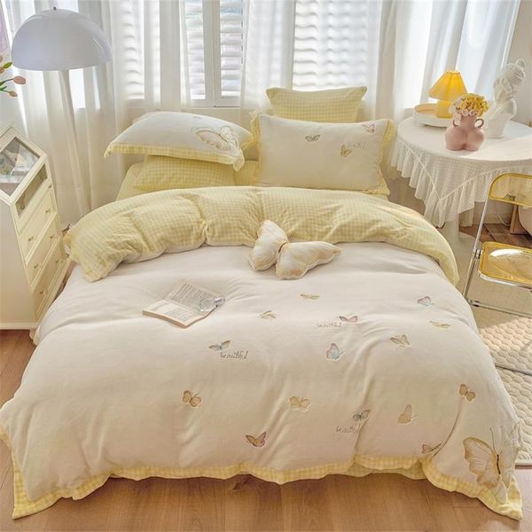 

bedding sets 2021 luxury flannel velvet butterfly set fleece embroidery duvet cover flat sheet pillowcases  king size 5pcs