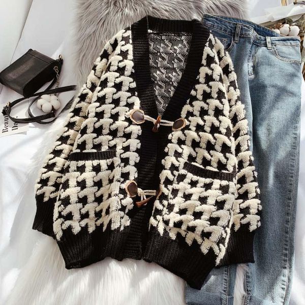 

women's sweaters vintage-style sweater with loose button, elegant woman's knitted shirt, korean style, casual for fall 7y2f, White;black
