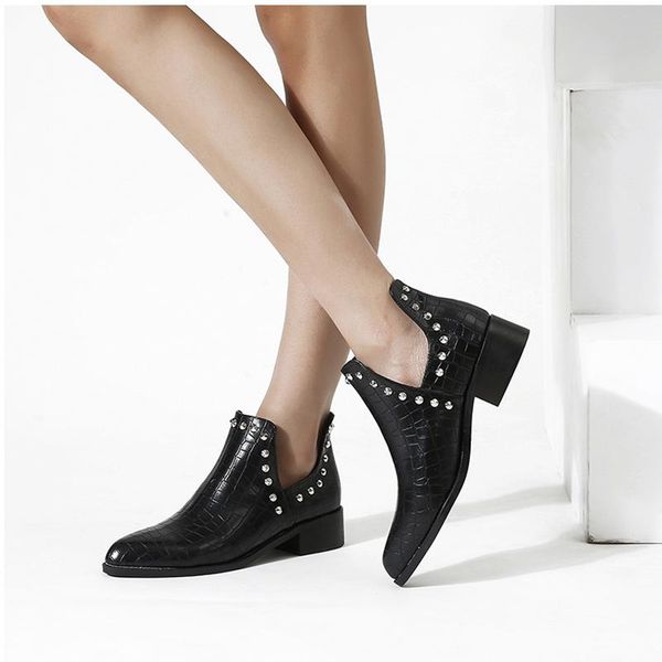 

boots women ankle 2021 women's rivet woman autumn winter pointed toe shoes female fashion low heel ladies short, Black