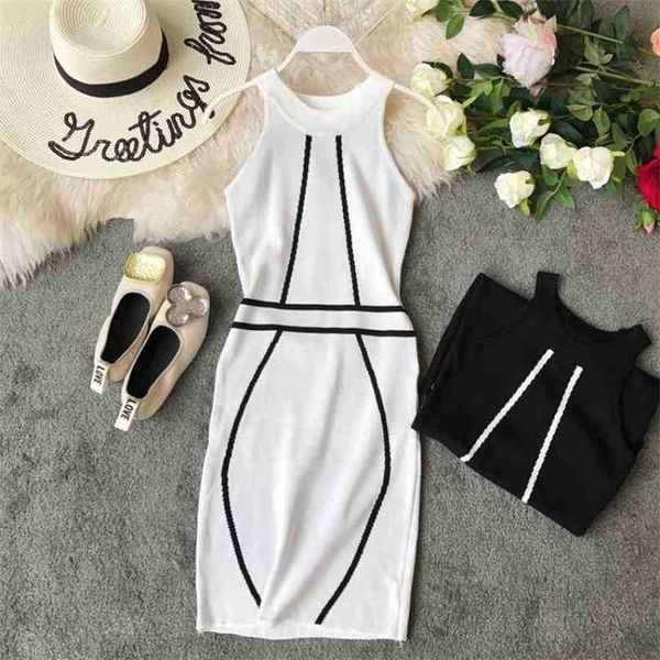 Vestido de Verão Casual Sem Mangas Mini Mini Sexy Ombros Bare Club Party Mulheres Slim Bodycon Stripe White ES Vestido 210525