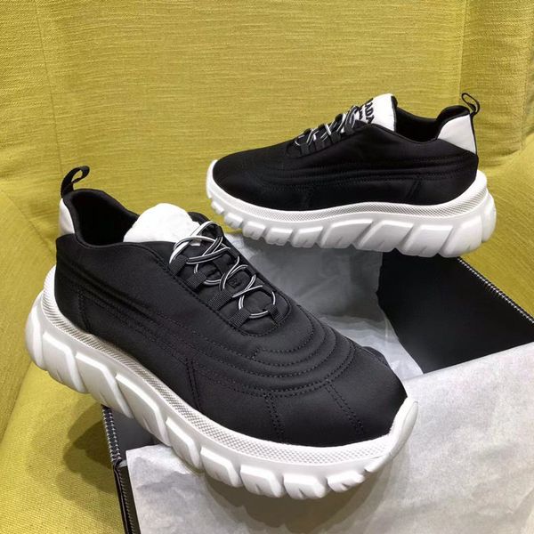 

brand fashion couple running shoes factory supply retail and wholesale are ok size 35-45 welcome overseas micro-business to our china