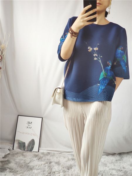 

knits fashion fold o-neck chinese style retro flower and bird print t-shirt, White