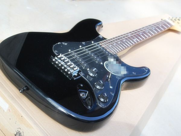 

black body, rosewood fingerboard, black accessories