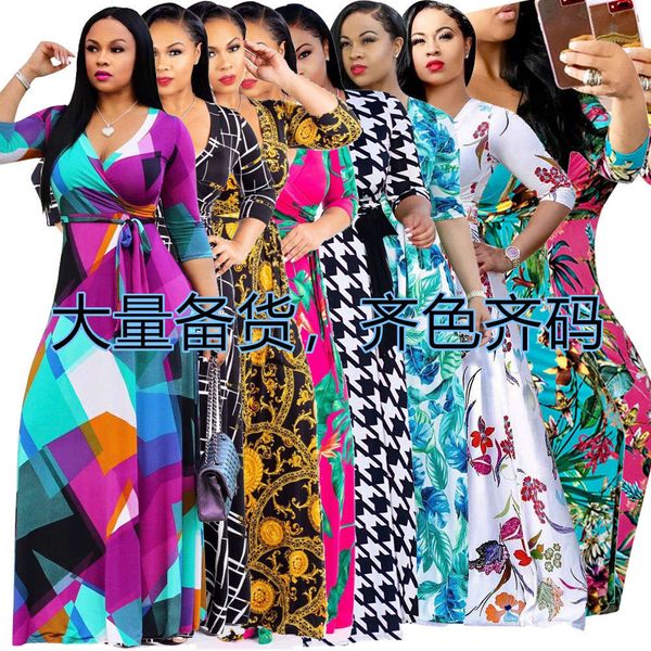 

v-neck exquisite print large large swing colors, White;black