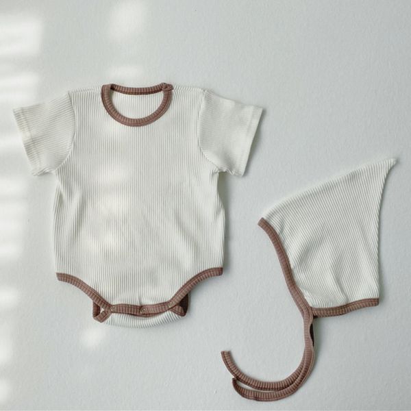 Sommer Baby Kleidung Set Einfarbig Kurzarm Strampler Niedlichen Säugling Jungen und Mädchen Dreieck Overall mit Hut 210515