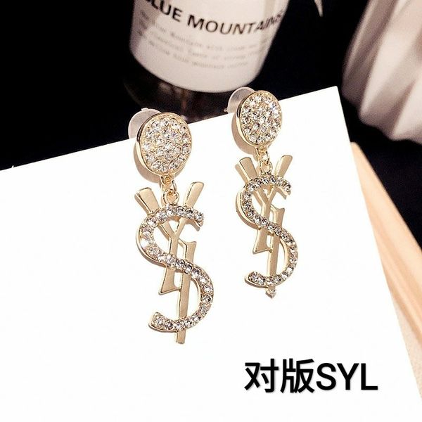 

french advanced sense inlaid diamond letter earrings korean style small fragrance y family gold classic poplar grove, Golden