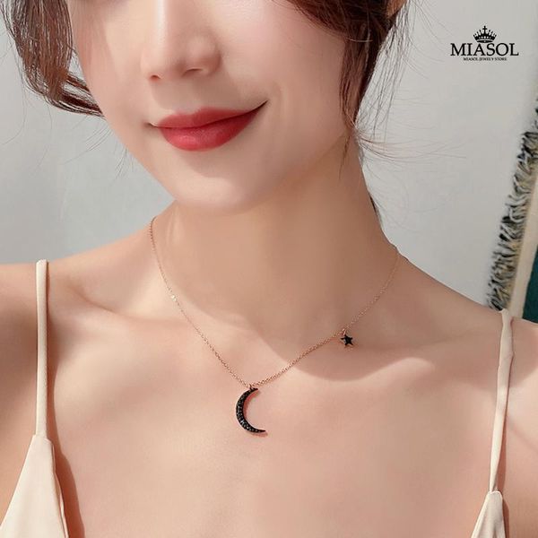 

chokers moon star necklace beautiful woman fashion jewelry stainless steel rose gold charming noble girls neck pendant, Golden;silver