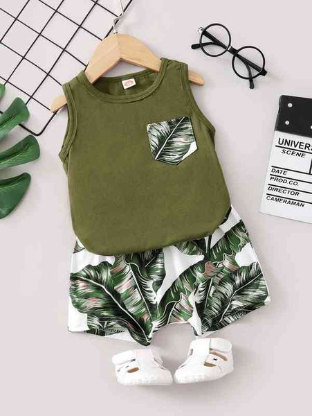 

baby boy patched tank with tropical print shorts she, White