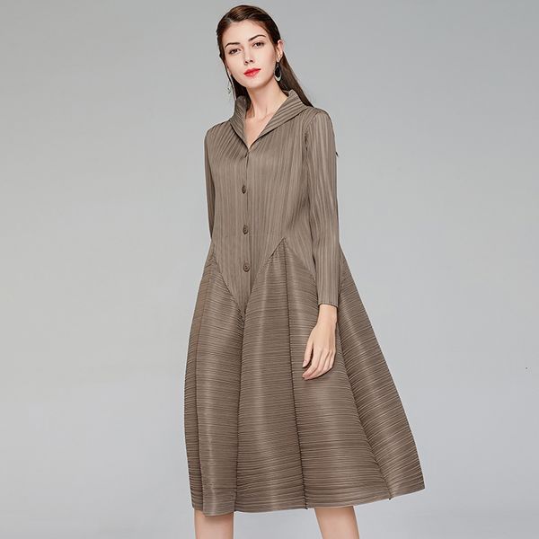 

dress miyake fashion solid color stand collar long sleeve button bud, Black;gray