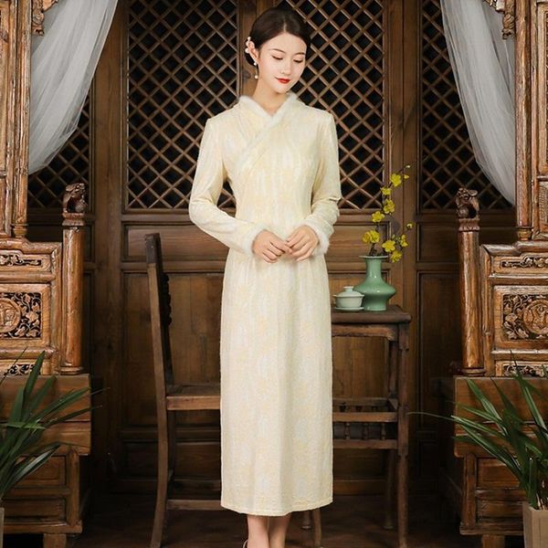 

ethnic clothing 12838, Red