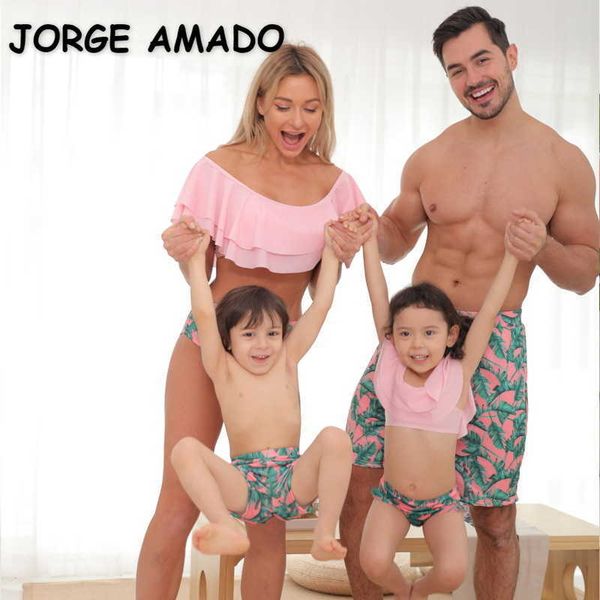 

summer family matching 5-pcs sets swimwear + floral trunks shoulderless ruffles high waist swimsuit e111 210610, Blue