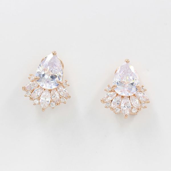 

wick dolly tassel earrings can swing ladies fashion aristocratic wedding jewelry 585 rose gold natural zircon bohemian earri, Golden