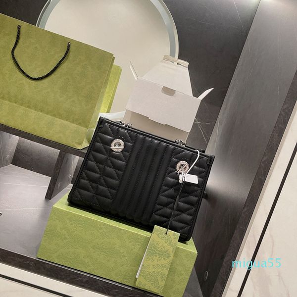 

designer shoulder bags luxury crossbody bag high-quality genuine leather classic fashion brand silver chain three styles 26-19