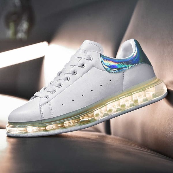 

1 autumn mcqueen's same air cushion shock-absorbing sports shoes lovers' casual board men's and women's small white tren