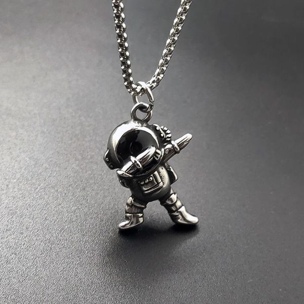 

chains design ins necklace trendy male cool female personality astronaut pendant niche hip hop hundred matching accessories, Silver