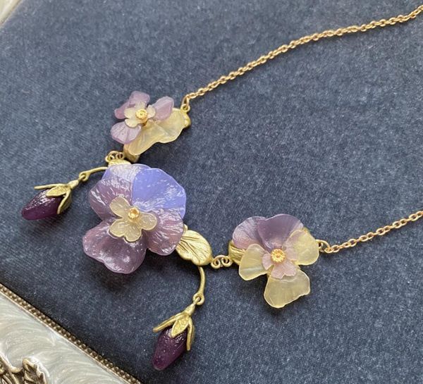 

chokers csxjd genuine metal bronze pansy flower gorgeous necklace, Golden;silver