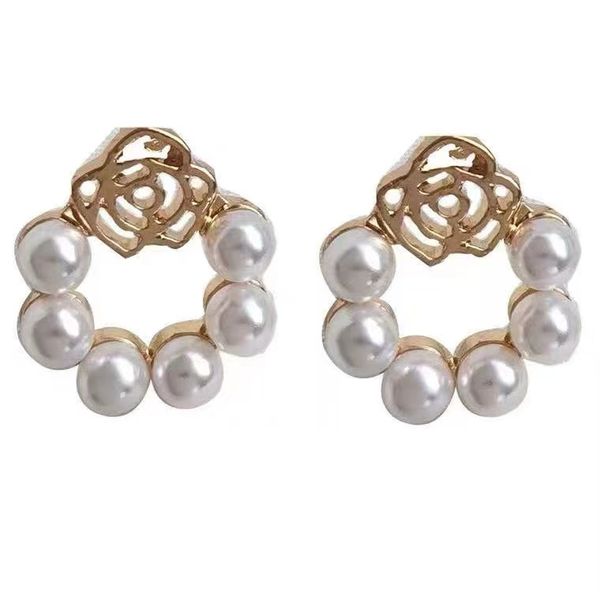 

pearl rose small, versatile, delicate earrings chandelier, Silver