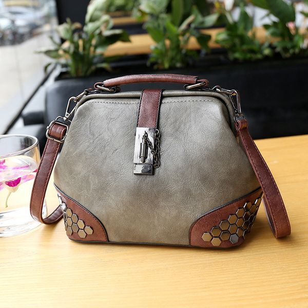

wholesale factory ladies shoulder bags retro solid color leather handbags street personalized rivet crossbody bag contrast sequins decorativ