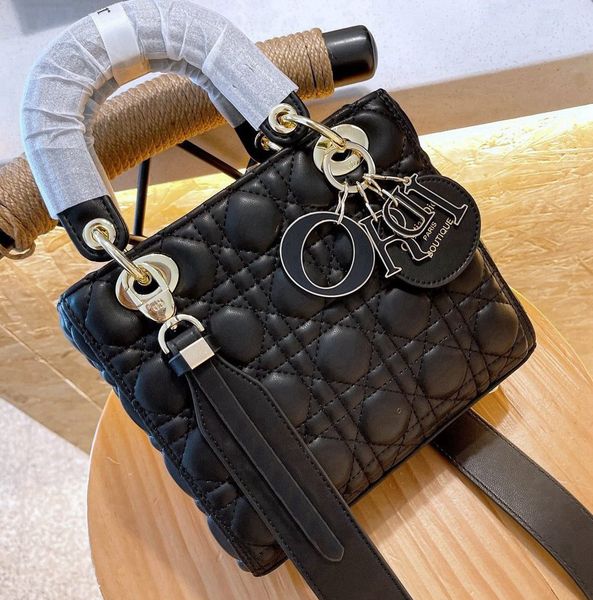 

TOP Brand Fashion Shoulder Bag Women's Classic Luxury Designers Handbags High Quality Leather Crossbody Bags -D1348, Red;black