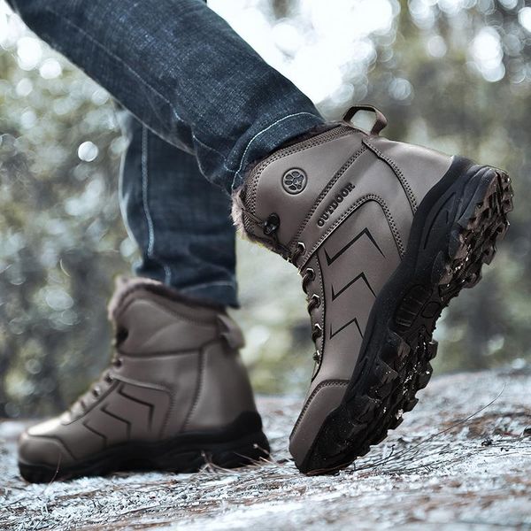 

boots mens fashion leather man sale spring shoes causal sneaker sport casual 2021 sneakers flat shoe black