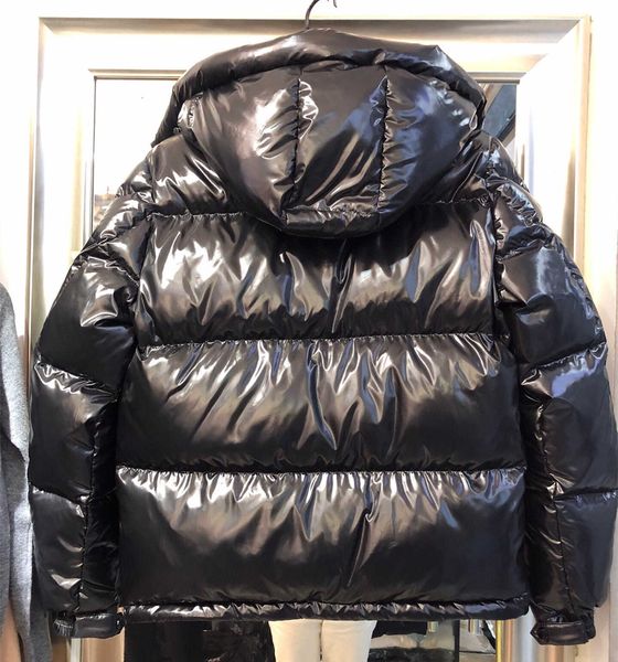 

Nylon Men's 2023 Down Designer Bomber Jacket Shiny Applique Detachable Hood Rim Pocket Zipper NFC Scan Warm Coat