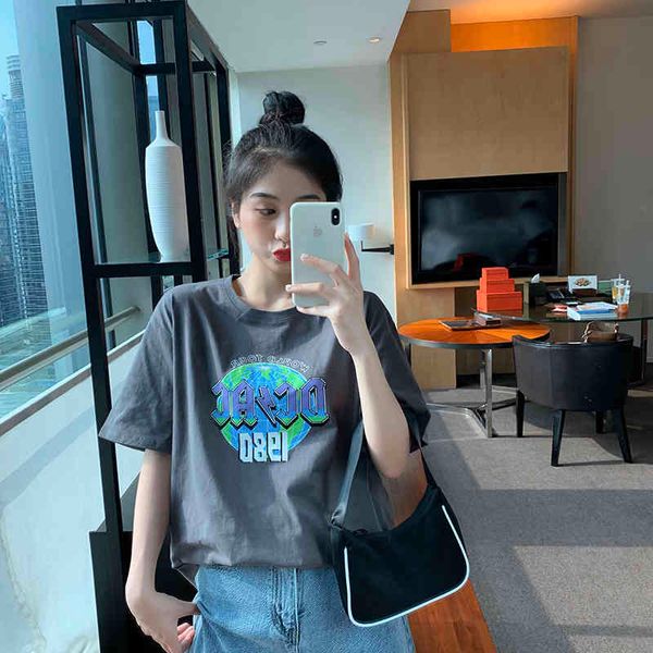 

vintage basic short sleve cotton letter printed earth pattern fashion vintage college wind women t-shirts 210522, White